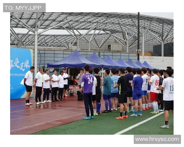 重庆足球队荣登足球节奏排行榜第七名引发热议